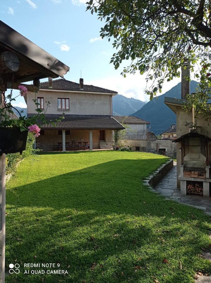 Il Giardino Segreto Διαμέρισμα Beura Εξωτερικό φωτογραφία